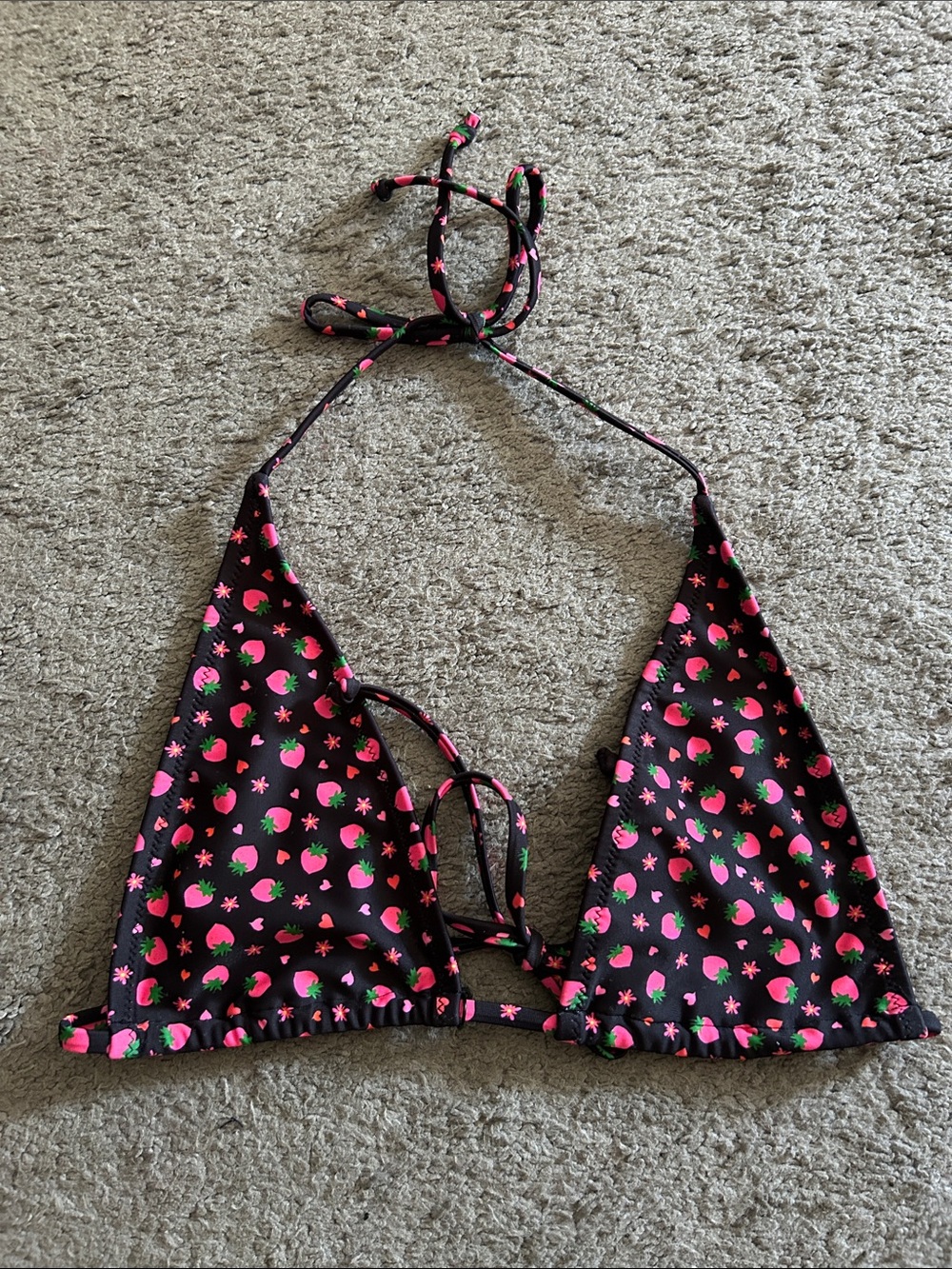 Kulani Kinis Ruby Kisses top